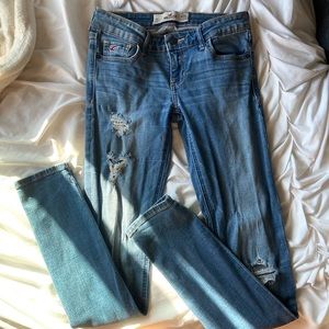 Hollister skinny ripped jeans